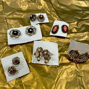 Vintage screwback clip on earrings. Set of six pairs.